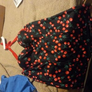 New never wore Rose gal swimsuit plus size(sexy) af